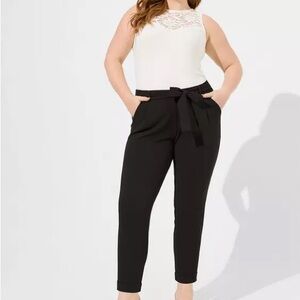 Torrid black pants with tie